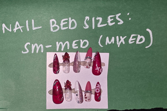 Living in Love Press-On Nail Set – Custom Fit